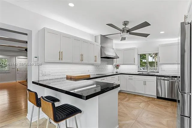 7801 SW 58th Ave — Photo 9