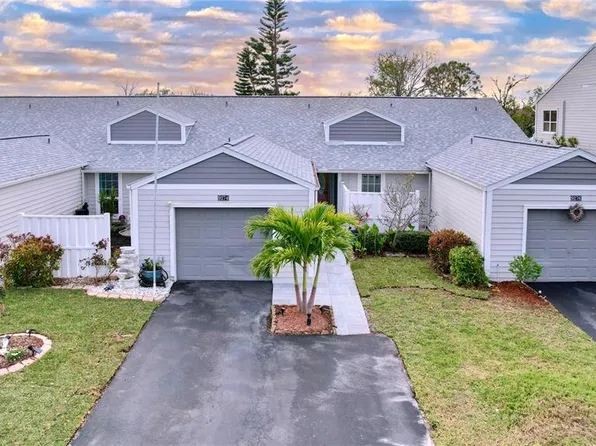 9274 Westlinks Ter, Seminole, FL 33777