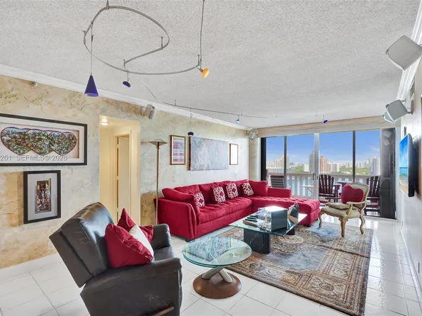 3000 Island Blvd APT 2304, Aventura, FL 33160
