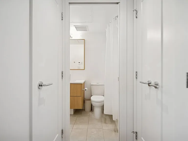 2100 Bellevue Ave #B-101 — Photo 28