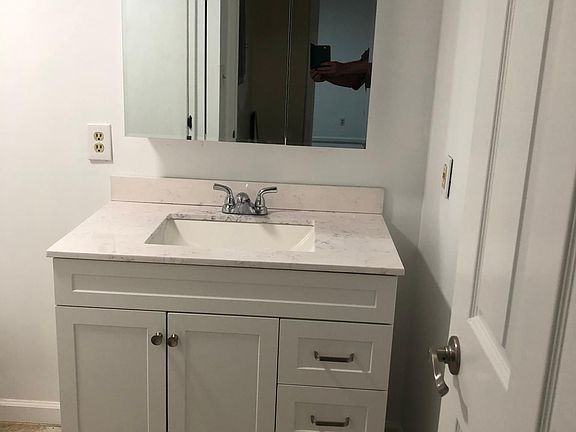 3rd image of 1294 S Lincoln St #2