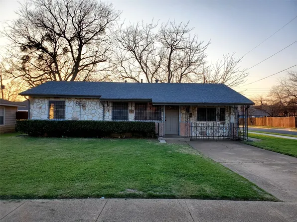 802 Tuskegee St, Grand Prairie, TX 75051