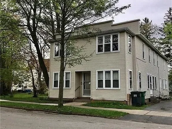 81 Stewart St APT 3, Rochester, NY 14620