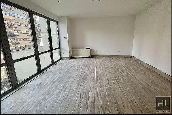 1st image of 110 4th Ave APT 3A