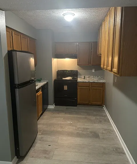 1002 Magnolia Woods Ct #C — Photo 16