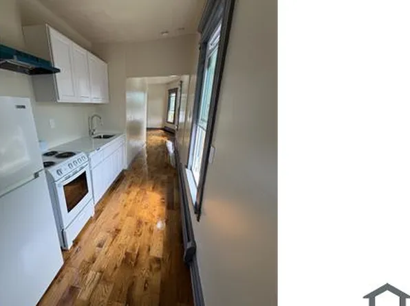 427 Park Ave APT 2, Bridgeport, CT 06604
