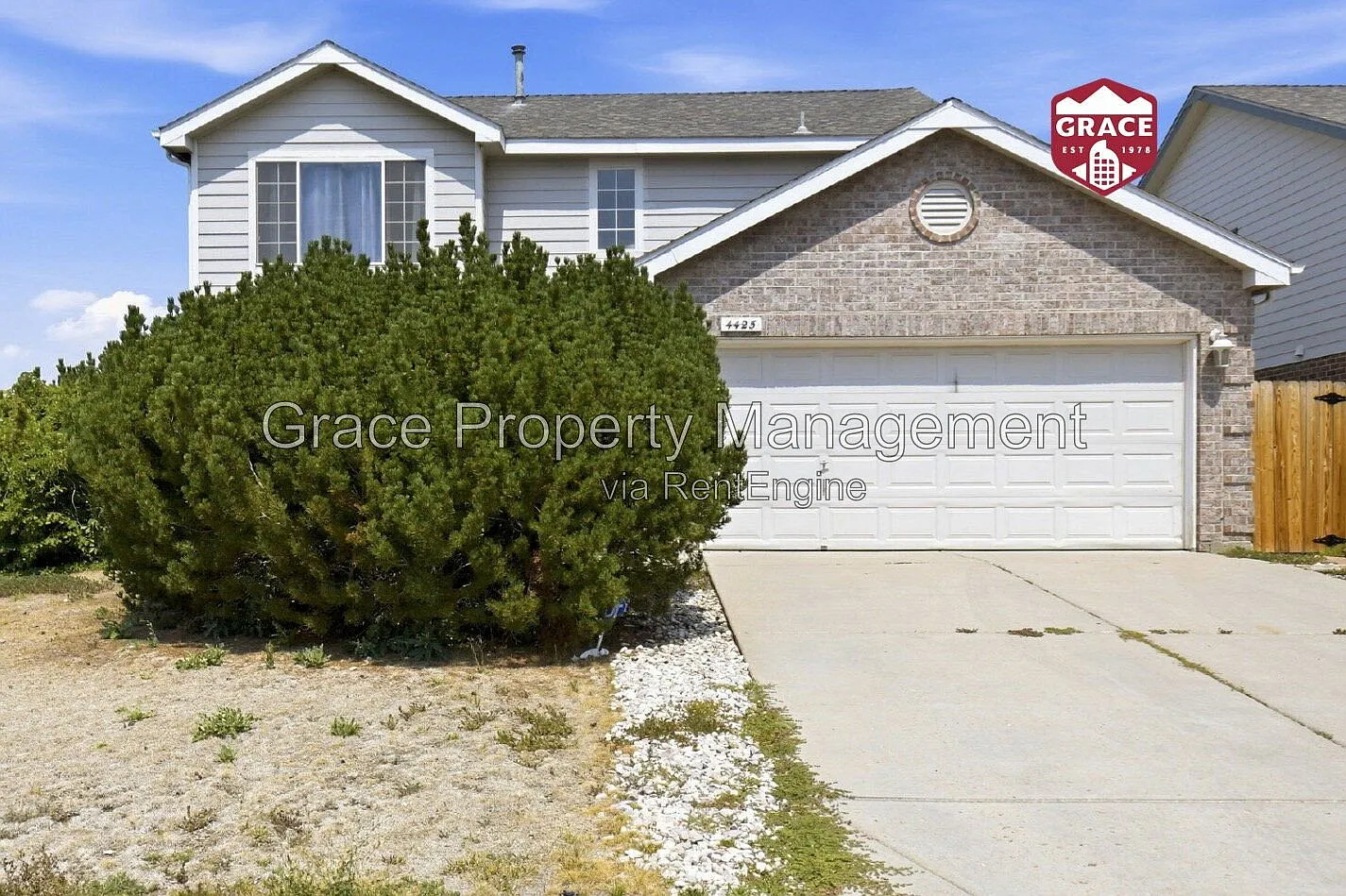 3 bed, 2.5 bath, 2101 sqft, $2,895 — Photo 1