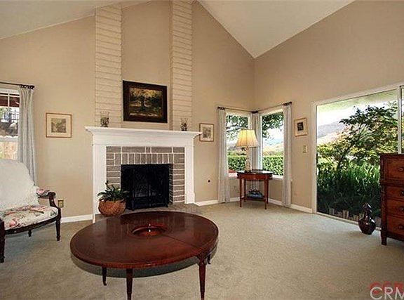 3rd image of 1186 Vista Del Lago