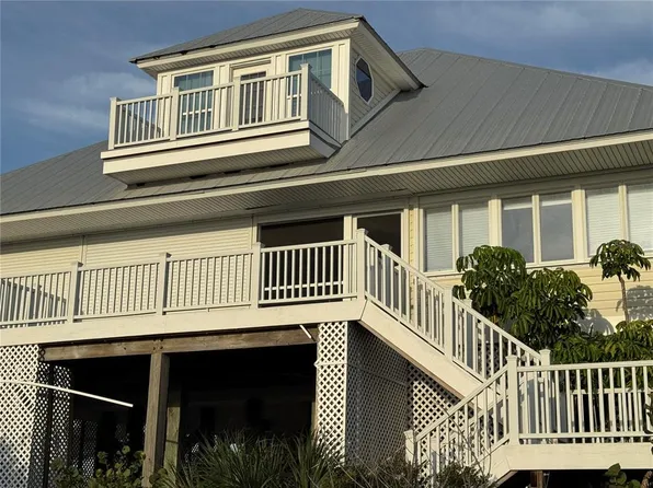 6900 Palm Island Dr, Placida, FL 33946