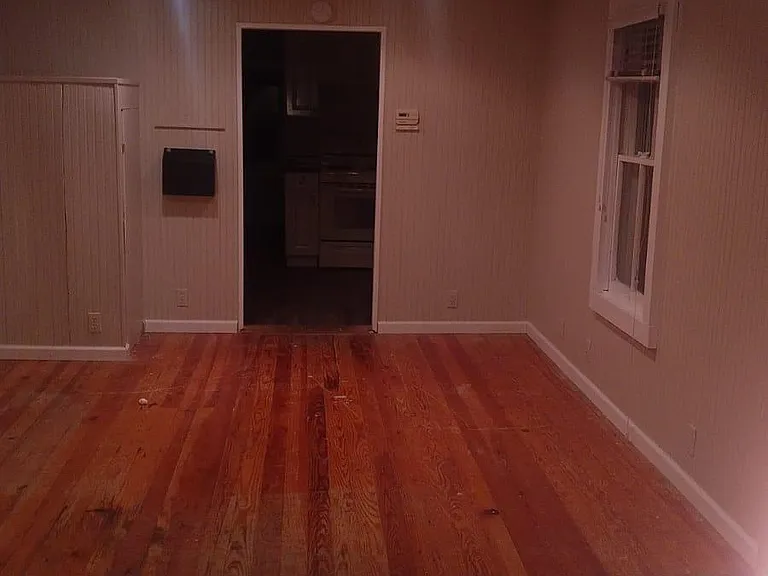 94 Longfellow Ave — Photo 9