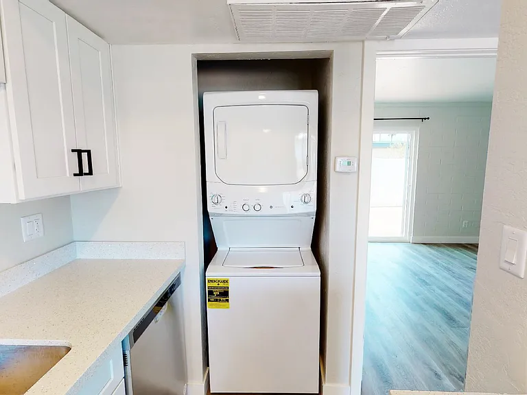 1712-1724 E Ocotillo Rd — Photo 87