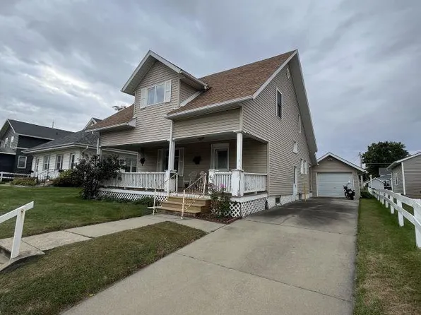 408 N 3rd Ave, Marshalltown, IA 50158