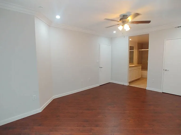 Almeria Townhomes — Photo 96