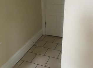 1402 4th Ave APT 2, Coraopolis, PA 15108