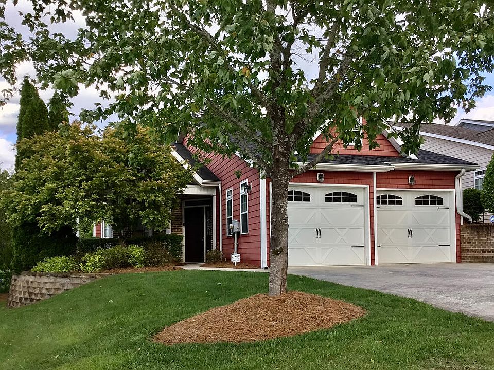 1st image of 115 Hillhouse Ln