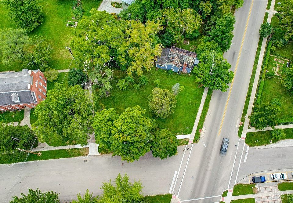 2nd image of 0 Xenia Ave
