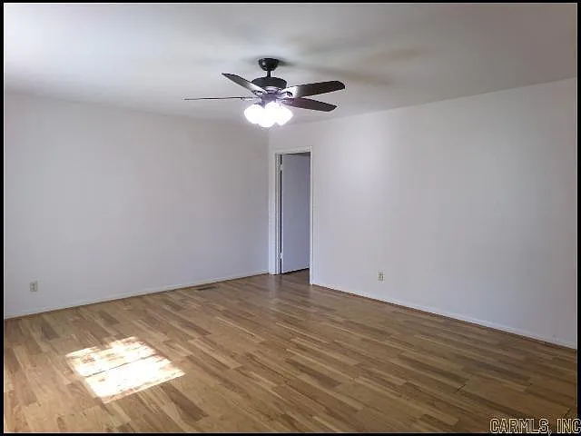 3 bed, 2.0 bath, 1650 sqft, $1,600 — Photo 4
