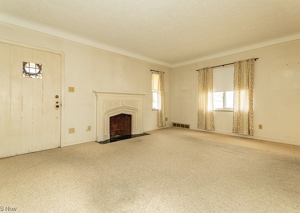 1056 Woodview Rd, Cleveland Heights, OH 44121 Zillow