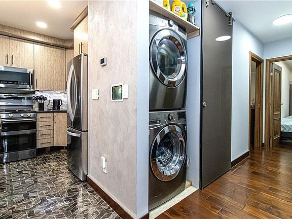 5th image of 2601 E 26th St #1A