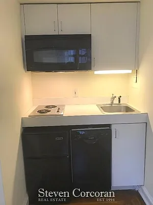 Rented by Steven Corcoran Real Estate | media 3