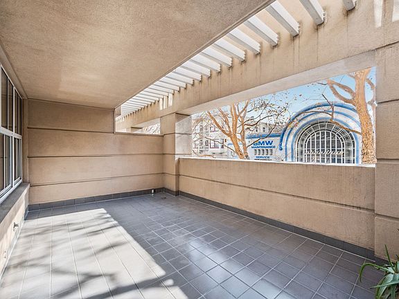4th image of 1650 Jackson St APT 205