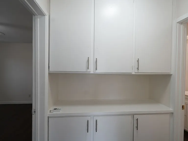 8101 Stewart & Gray Rd — Photo 15