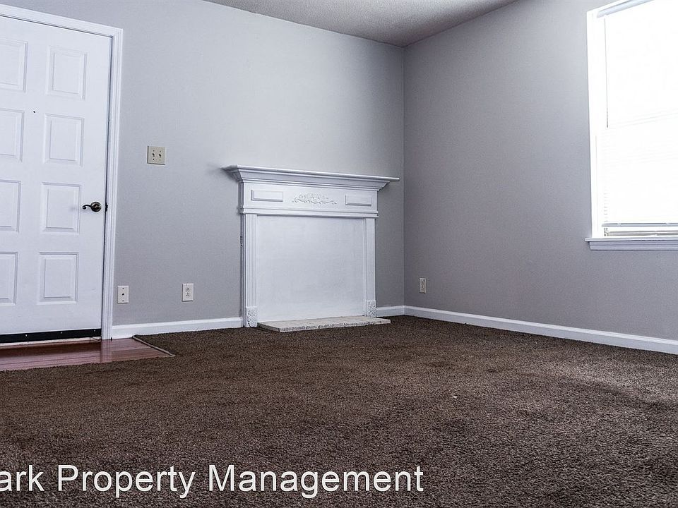 1st image of 108 Kingsbury Ct APT D