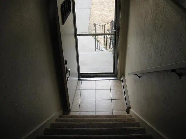 2 bed, 1258 sqft, $1,395 — Photo 2