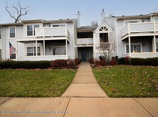 459 Magnolia Ct, Howell, NJ 07731