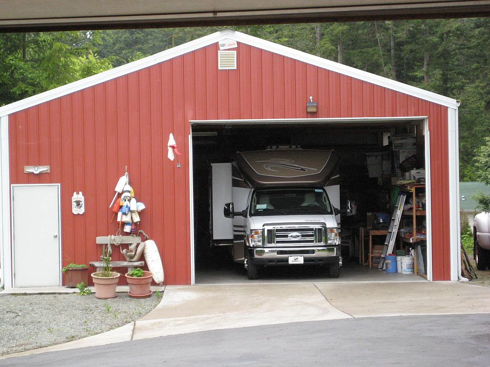 30 x 42 shop 11'7" door
