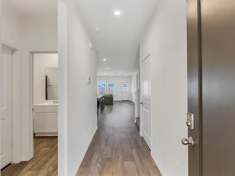 4210 Bromham Farms Dr — Photo 7