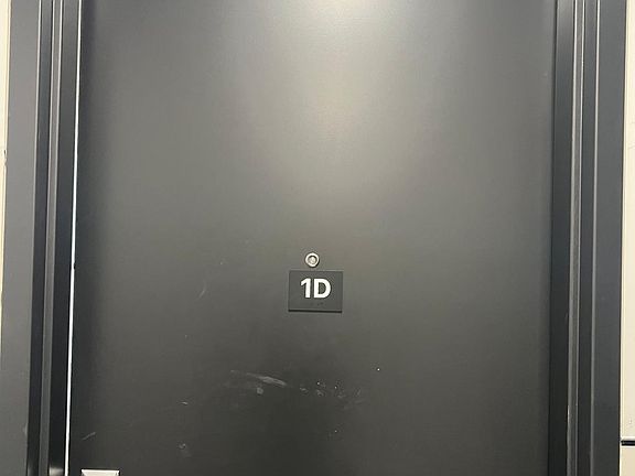 2nd image of 1143 Hoe Ave #1D