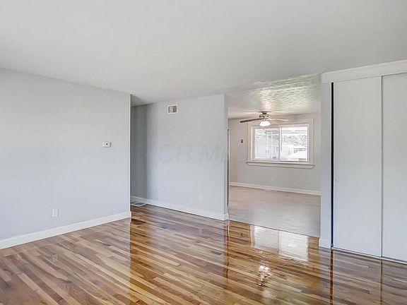 5th image of 2843 Addison Dr