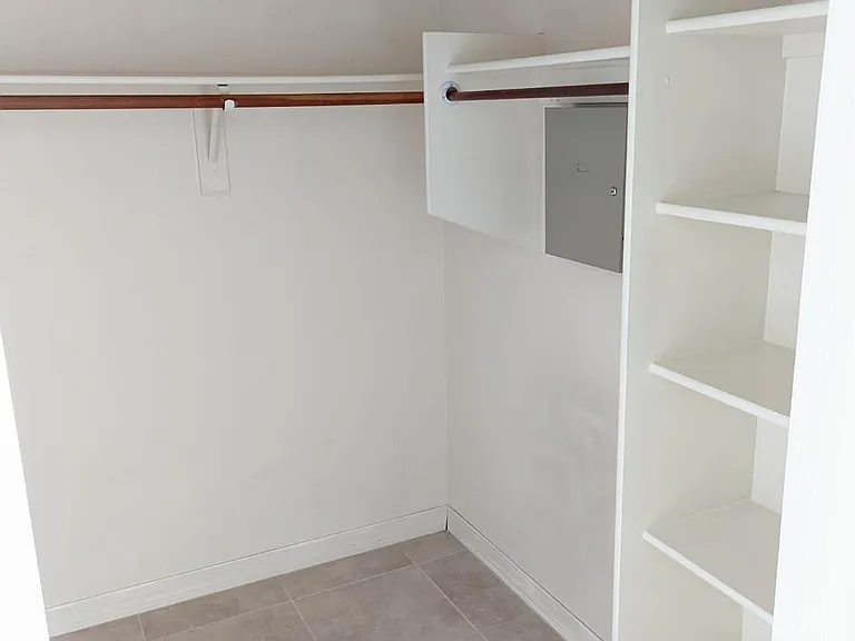 2075 W Riverside St — Photo 22