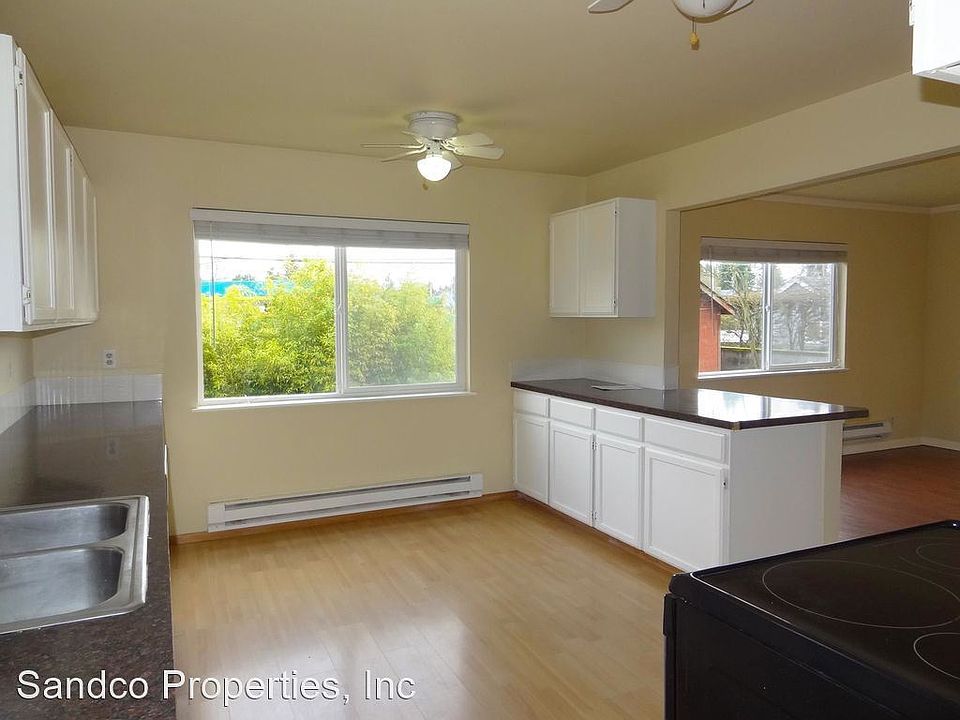 1st image of 4607 N Visscher St