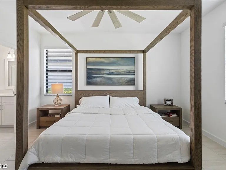 Ridgeline Dr — Photo 14