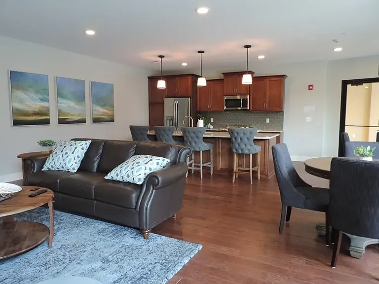 83 E Church St #111 — Photo 7