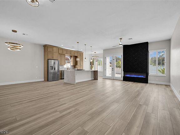 4th image of 1608 Sun Ridge Dr