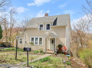86 Bainbridge Ave, Thornwood, NY 10594