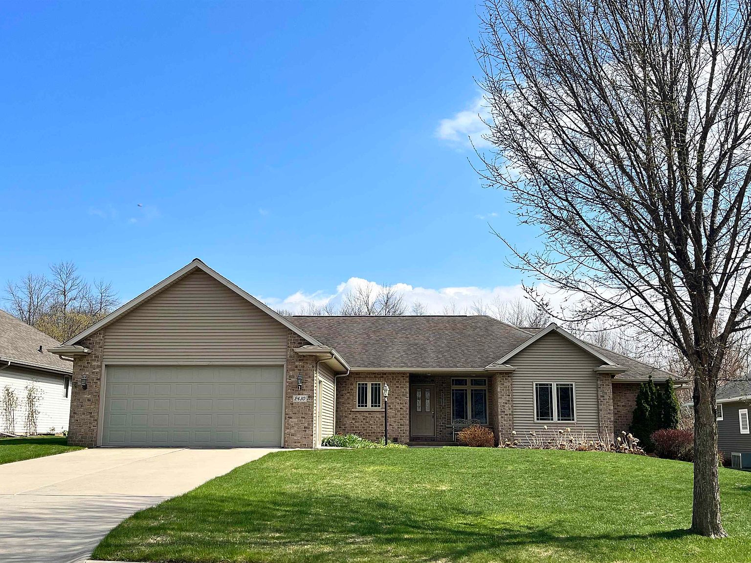 2430 Wilder St, Green Bay, WI 54311 Zillow