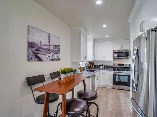 2212 E 15th St, 2212 E 15th St #4, Long Beach, CA 90804