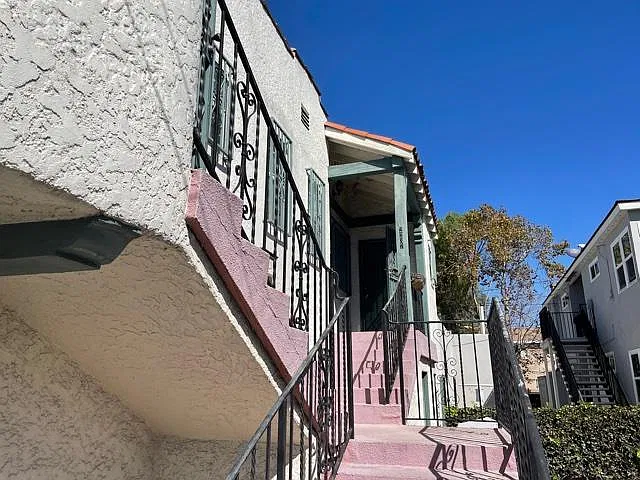 1 bed, 906 sqft, $2,500 — Photo 4