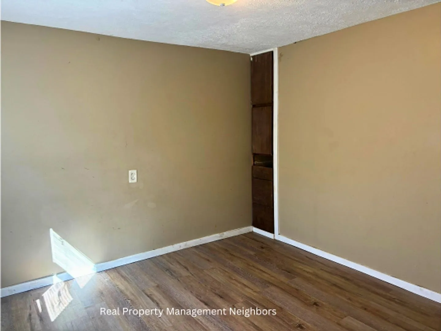 3 bed, 1.0 bath, 1853 sqft, $1,395 — Photo 4