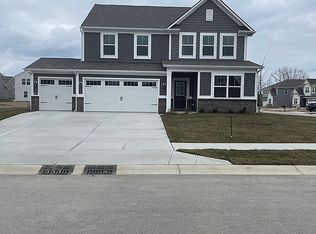 9492 Crossfield Rd, Avon, IN 46123