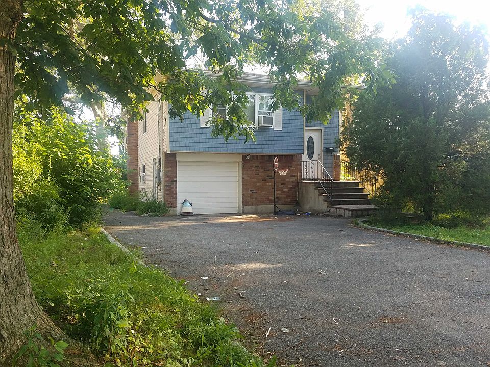 2nd image of 59 E Smith St