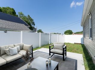 22 Marsh Ave, Southbridge, MA 01550