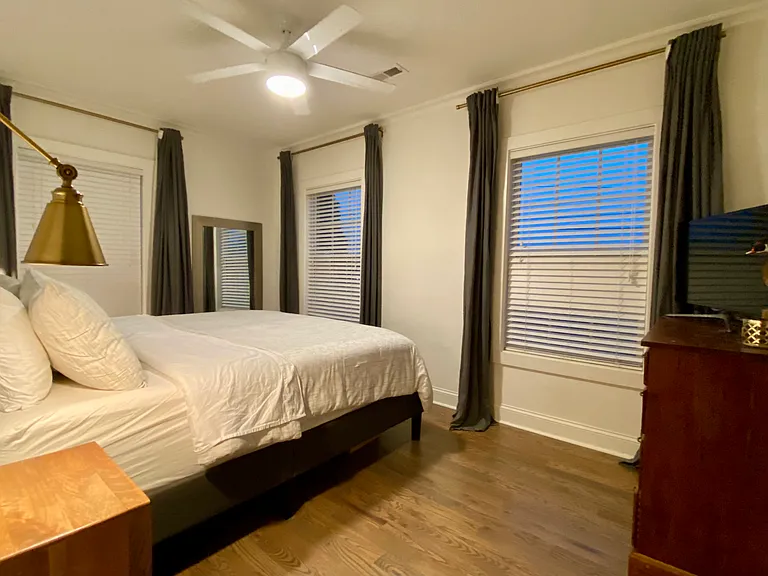 32 Potomac Ave — Photo 13