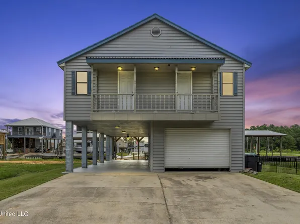 4000 Mallard St, Bay Saint Louis, MS 39520