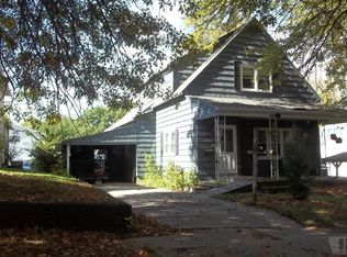 404 N Sycamore St, Creston, IA 50801