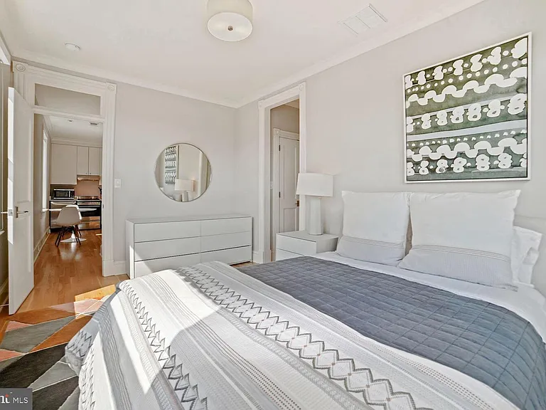 3348 Prospect St NW #4 — Photo 4